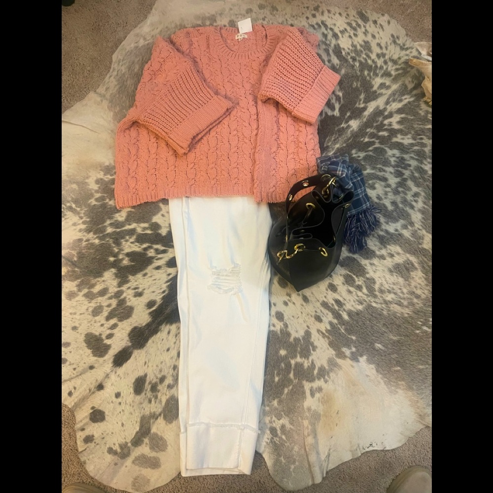 White distressed jeans curvy size